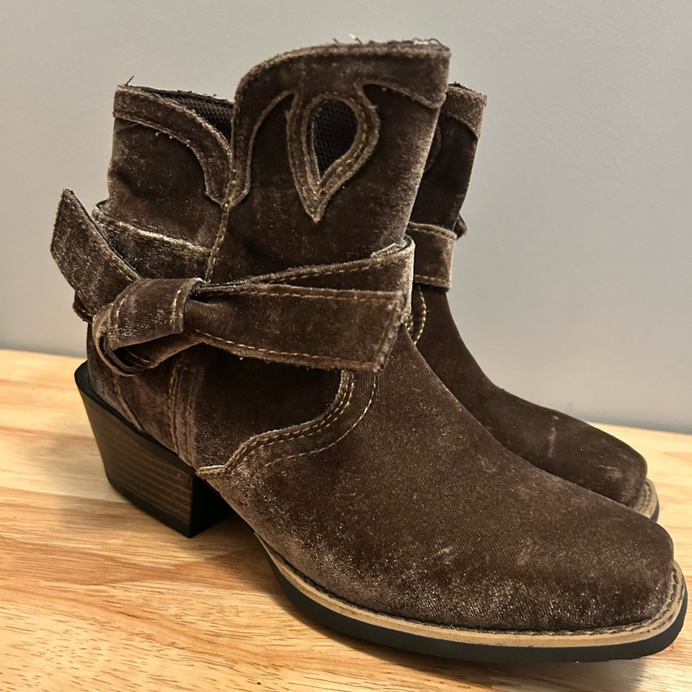 Justin Boots Dark Brown Velvet Elana Ankle Booties